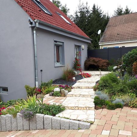 Gite Terre D'Helene 4 A 5 Pers Proche Strasbourg 42 M2, 3 Etoiles, Wifi, Paisible, Jardin, Proche Commerces,16 Atouts, Animaux Acceptes Berstett Εξωτερικό φωτογραφία
